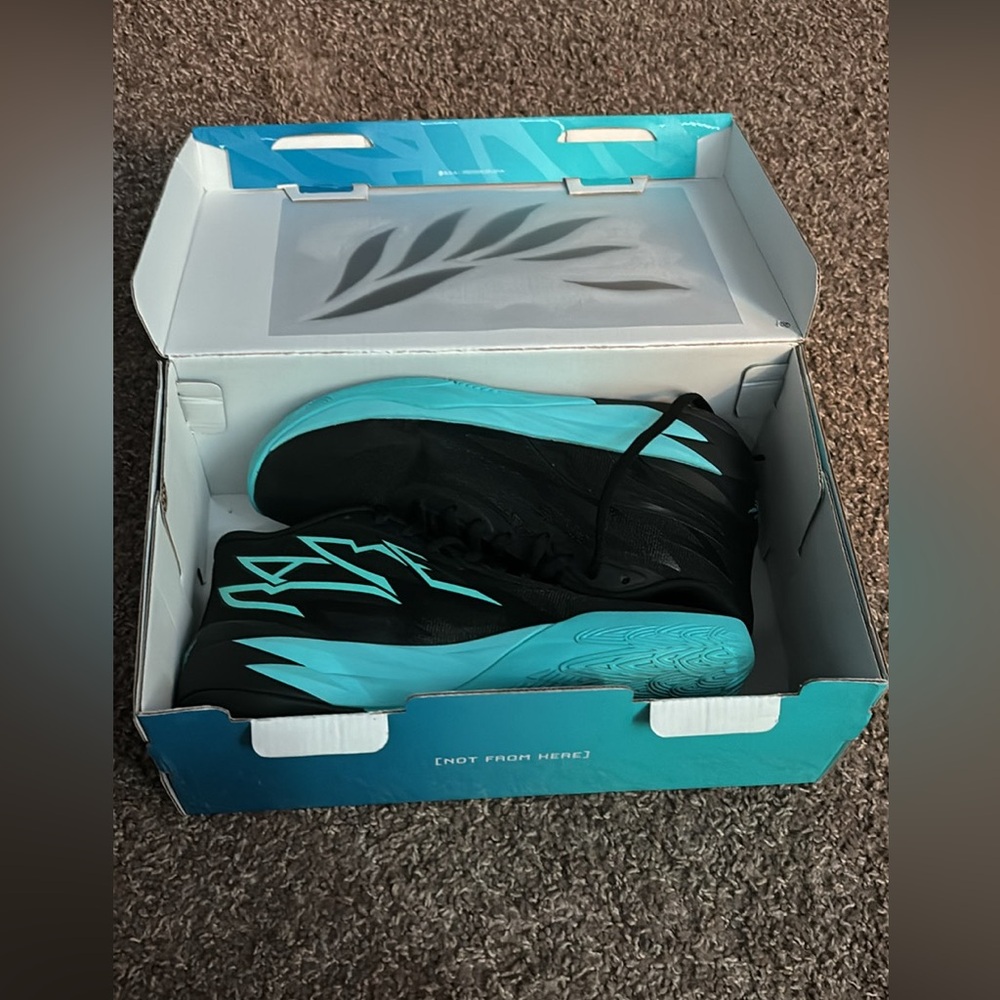 Lamelo Ball X PUMA Basketball shoes